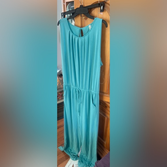Zenana Outfitters Pants - Blue color romper ONE zenana outfitters reposhed